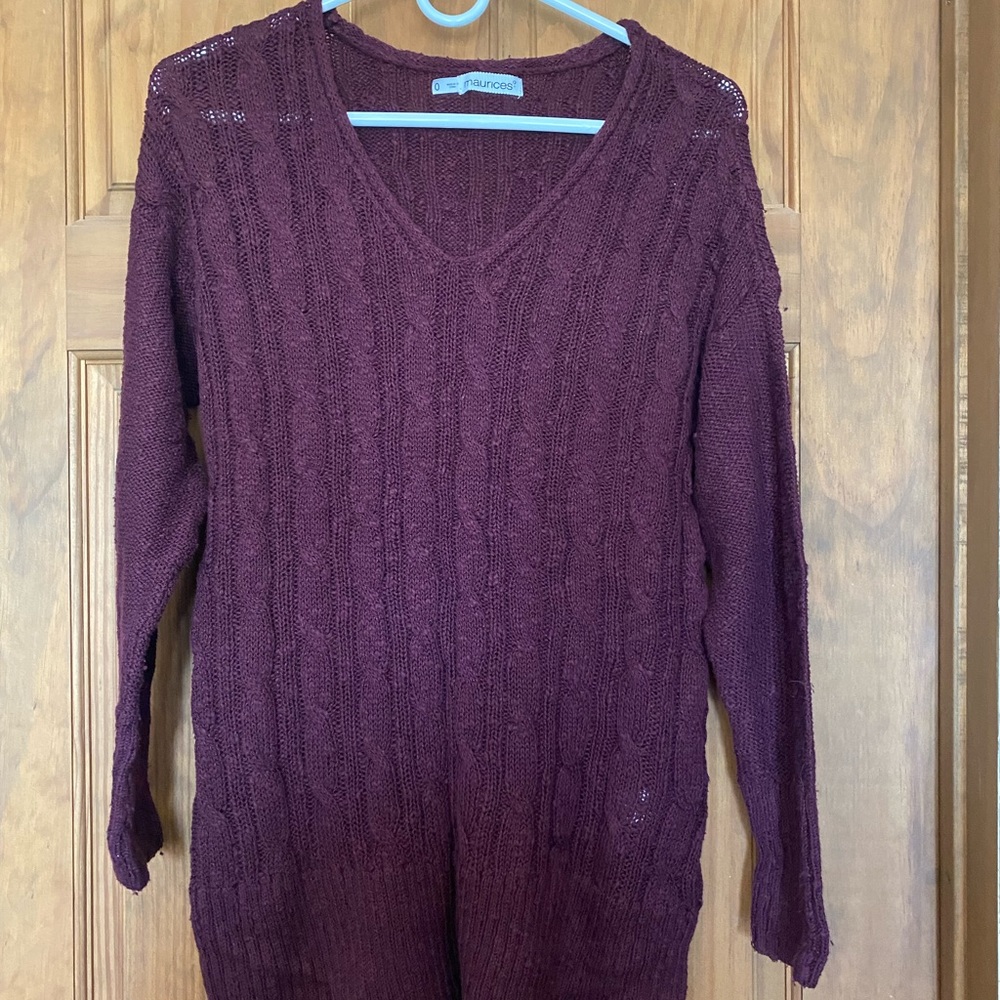 Maurices Sweater NWOT Burgandy color